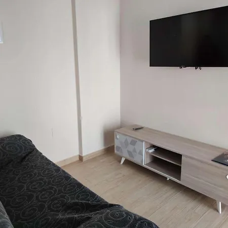 Estels Apartman L'Ampolla